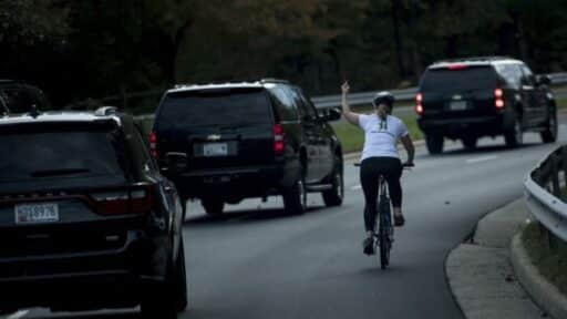 Cyclist gives Donald Trump the middle finger