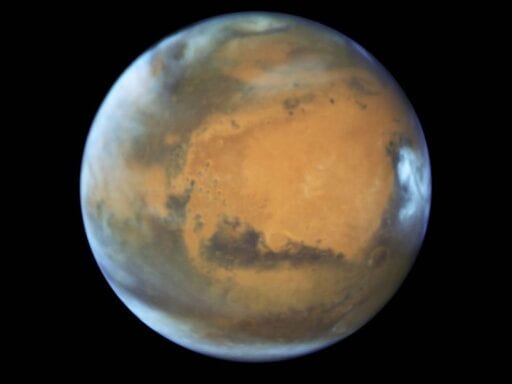 Mars will be extra big and bright in the sky this weekend. Take a look for yourself.