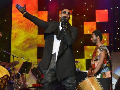 R. Kelly released a 19-minute song called “I Admit.” It doesn’t admit much.