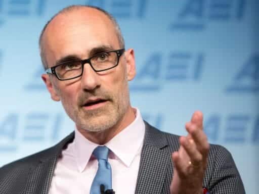 Arthur Brooks recommends 3 books that challenged him to be better