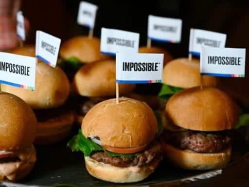 You can finally buy Impossible Foods’ meatless burger in grocery stores, starting Friday
