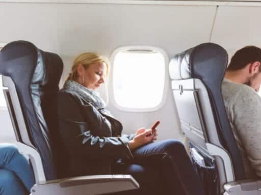 Airlines are to blame in the debate over reclining plane seats