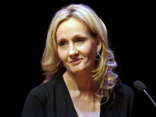 J.K. Rowling’s latest tweet seems like transphobic BS. Her fans are heartbroken.