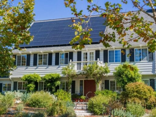 The lessons from historic preservation councils blocking solar panels