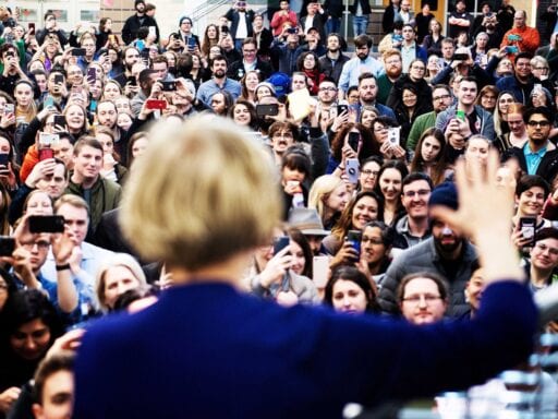 Elizabeth Warren did better with college-educated white men than with working-class women