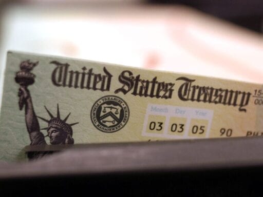 These 5 people are still waiting for their stimulus checks