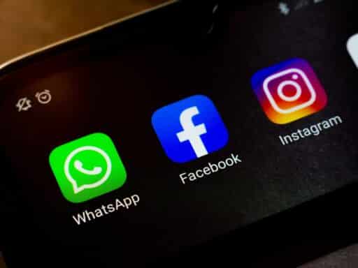 Why the US government wants Facebook to sell off Instagram and WhatsApp