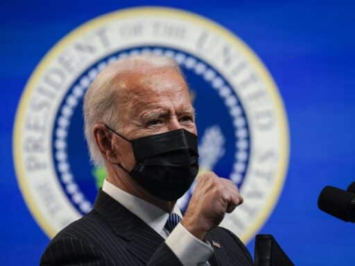 Biden’s new Covid-19 vaccination goal won’t get the US to herd immunity before the fall