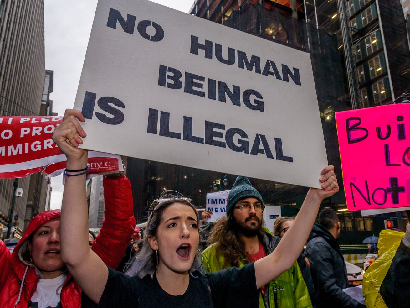 What a Reagan-era law can teach Democrats about legalizing undocumented immigrants