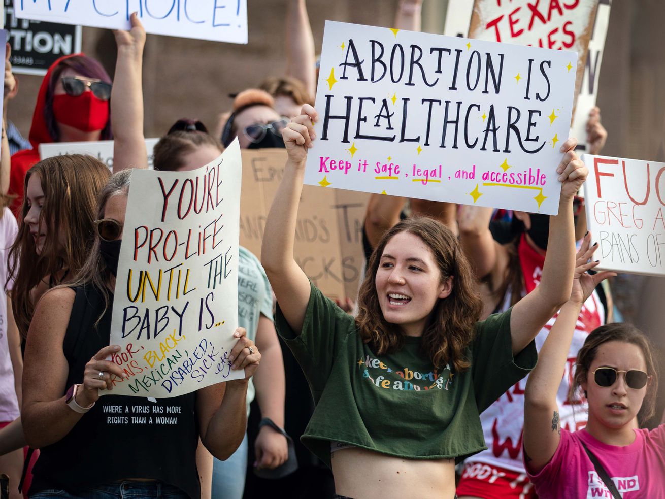 Texas’s anti-abortion law was halted. Then, suddenly, it wasn’t.
