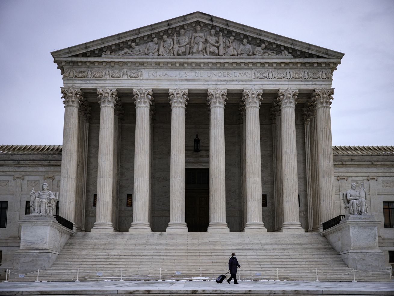 The Supreme Court appears ready to slash Biden’s vaccine mandate for workers