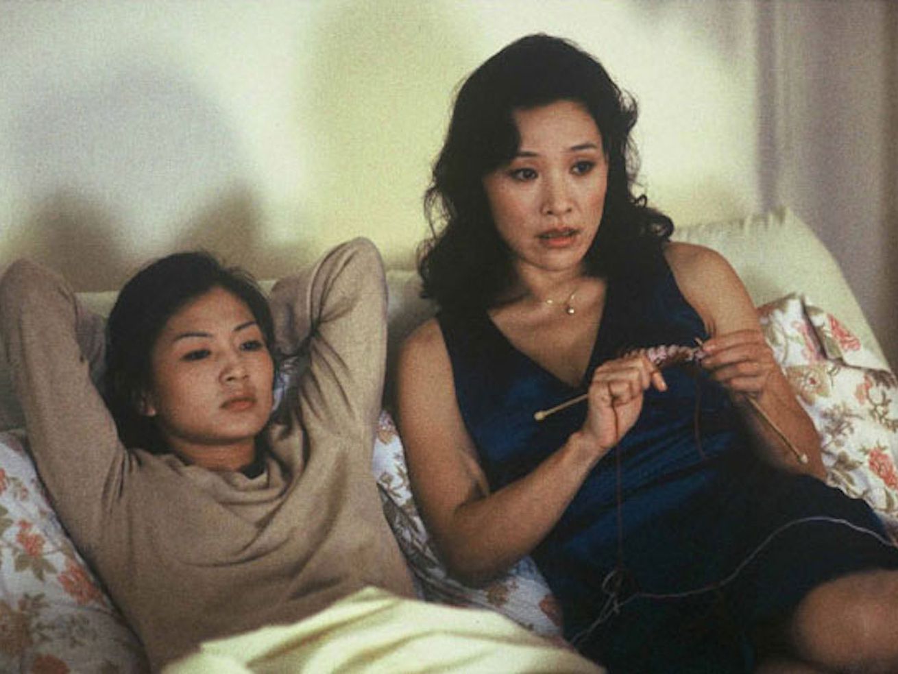 Saving Face is a delightful queer rom-com — and a love letter to Asian moms