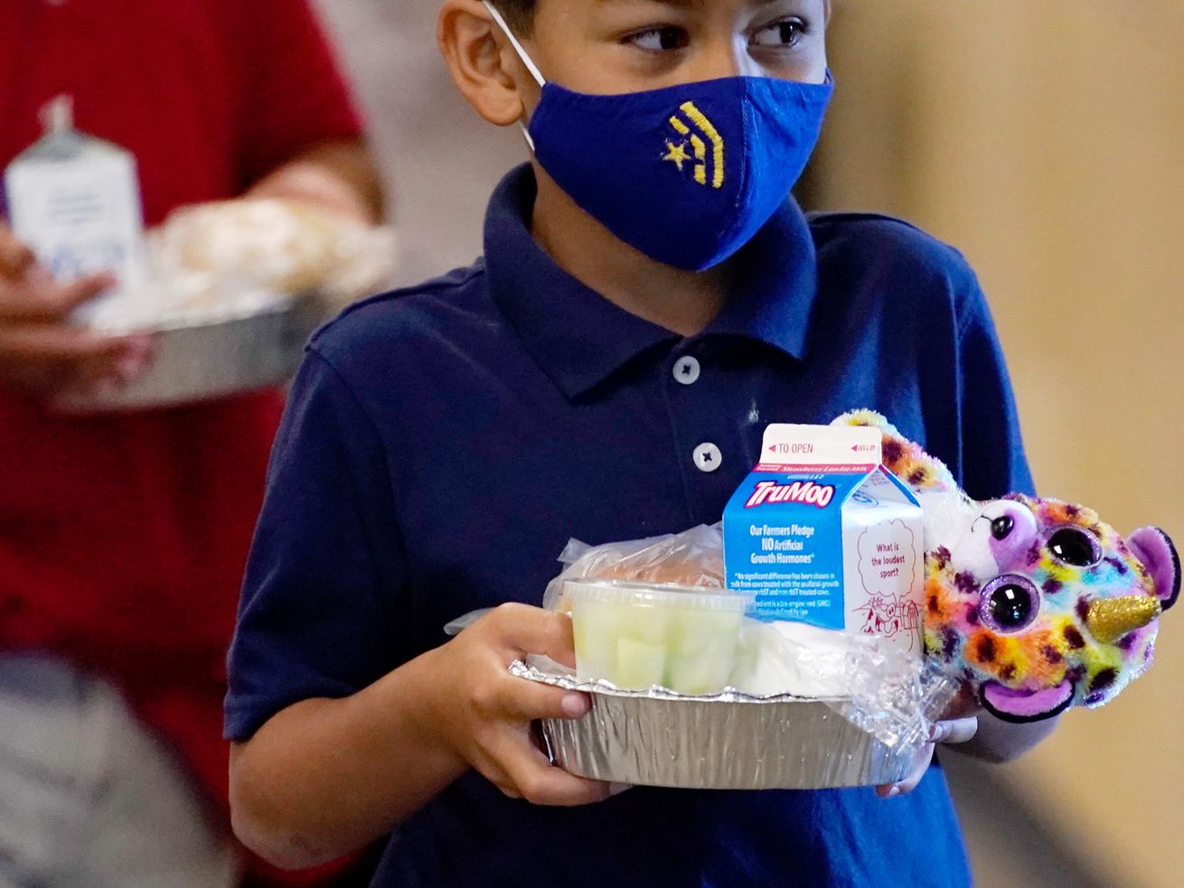 Letting federal school meal waivers expire would be a disaster