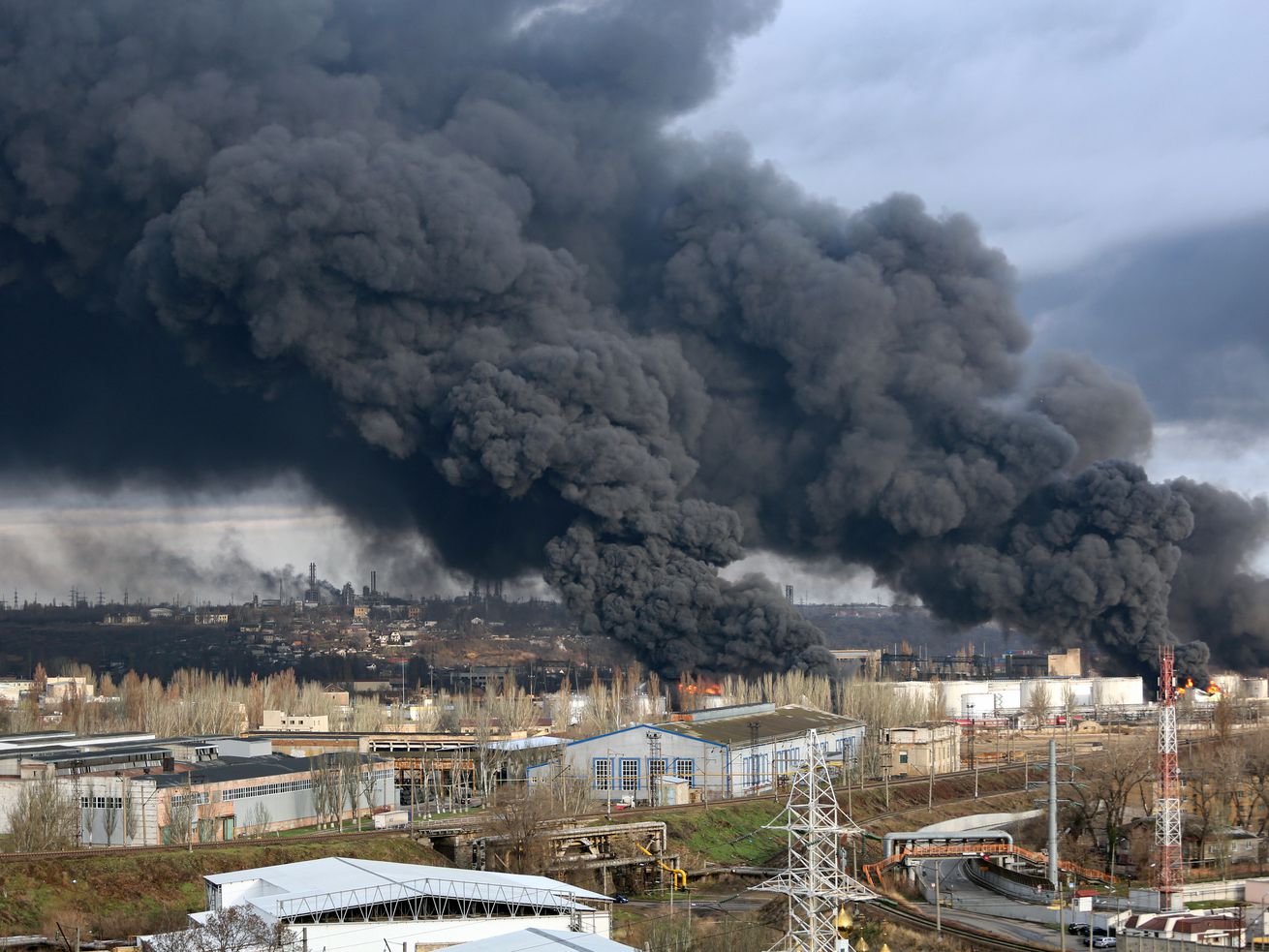 The pollution from Russia’s war will poison Ukraine for decades