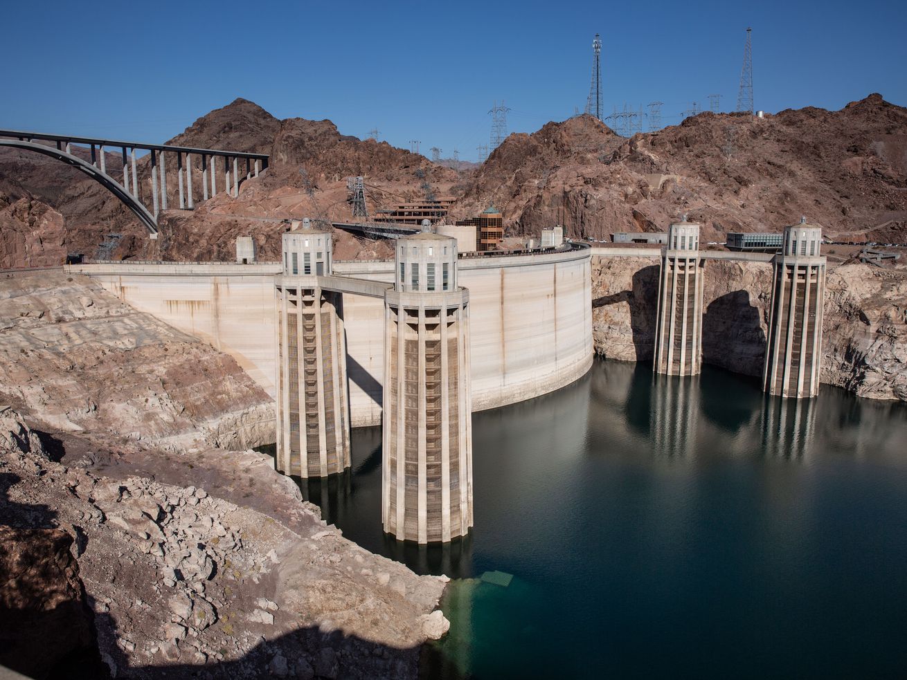 How the Western drought is pushing the power grid to the brink