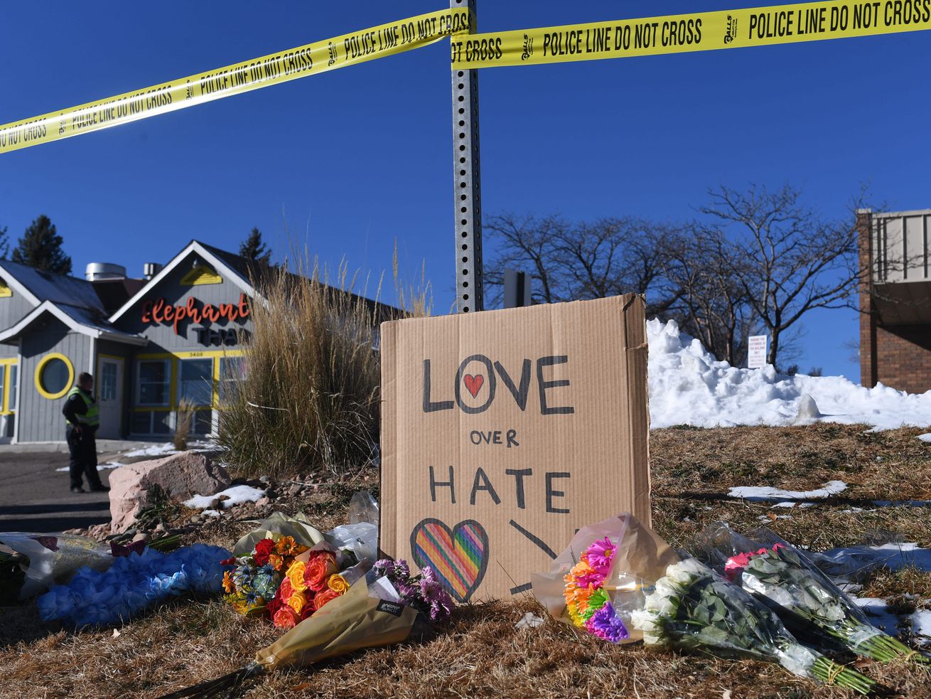 Shooting at Colorado LGBTQ club kills 5, injures 25