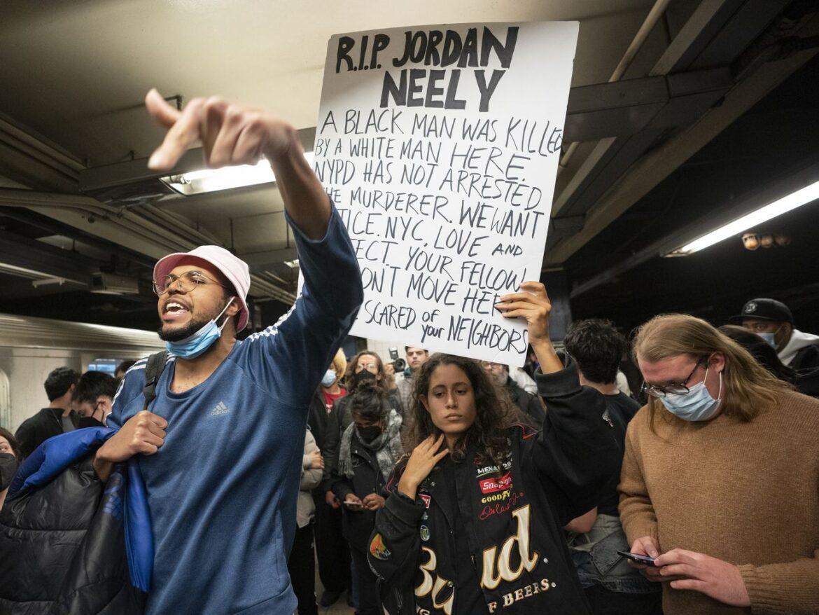 The systemic issues revealed by Jordan Neely’s killing, explained