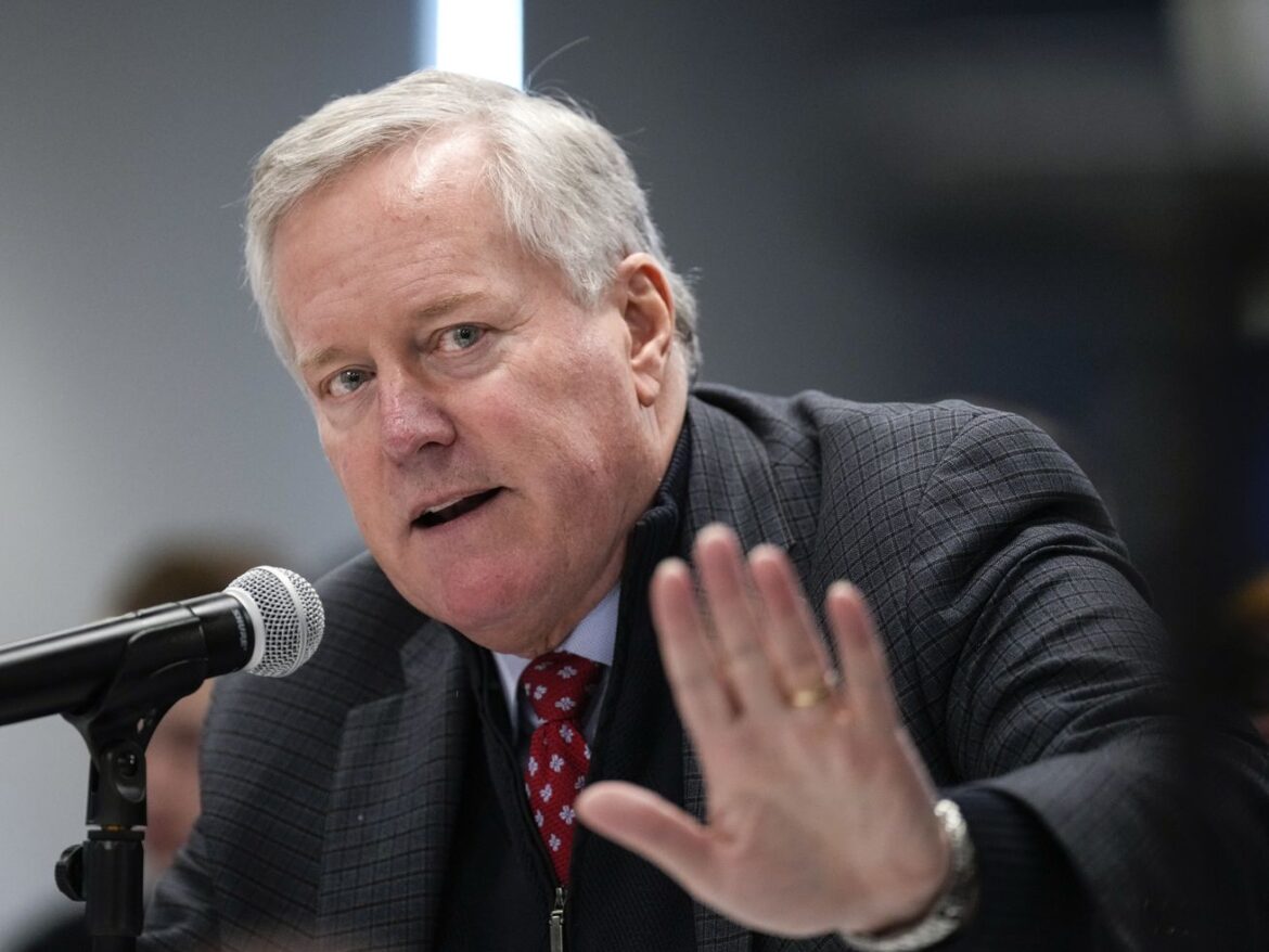 How Mark Meadows is trying to upend the Georgia elections case