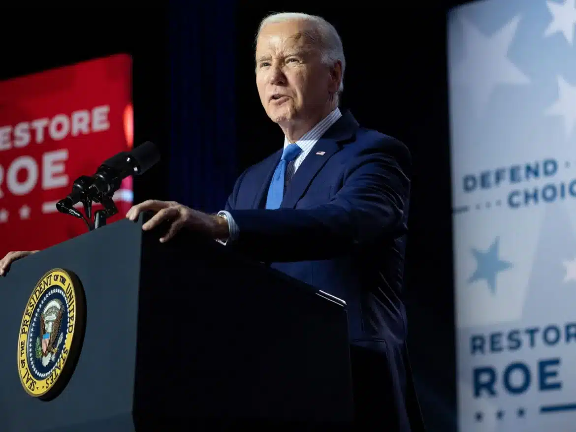 Abortion rights groups don’t want to “restore Roe” — but they won’t fight Biden on it